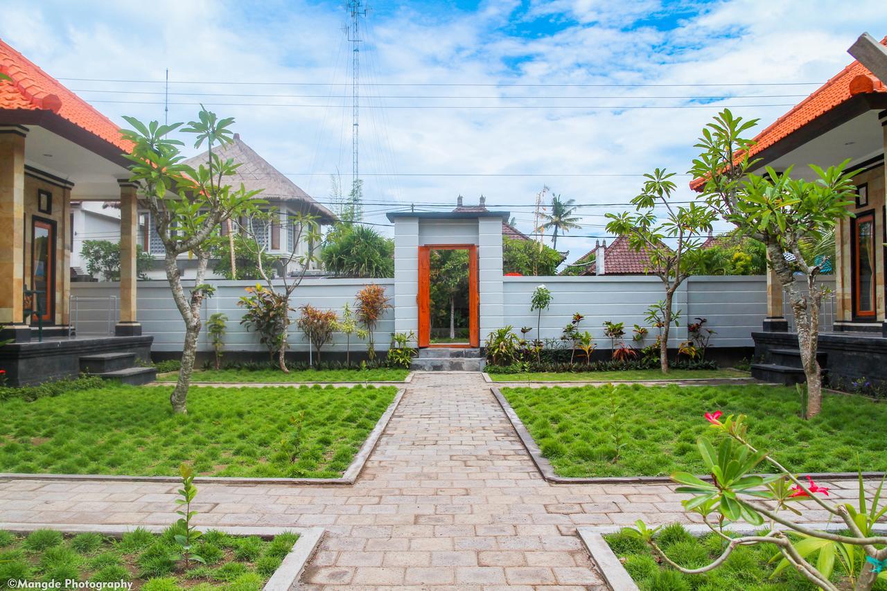 Deindra Nusa Inn Lembongan Exterior foto